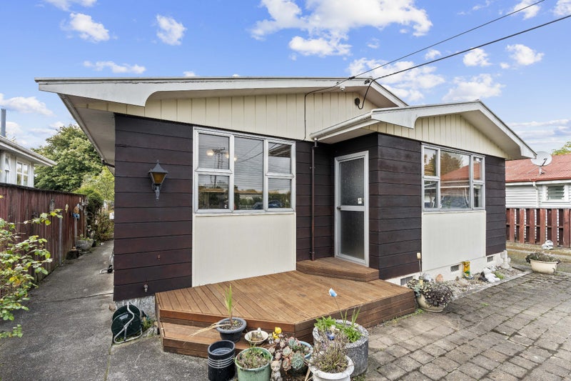 10 Lansdowne Crescent, Lansdowne, Masterton - Carousel 17