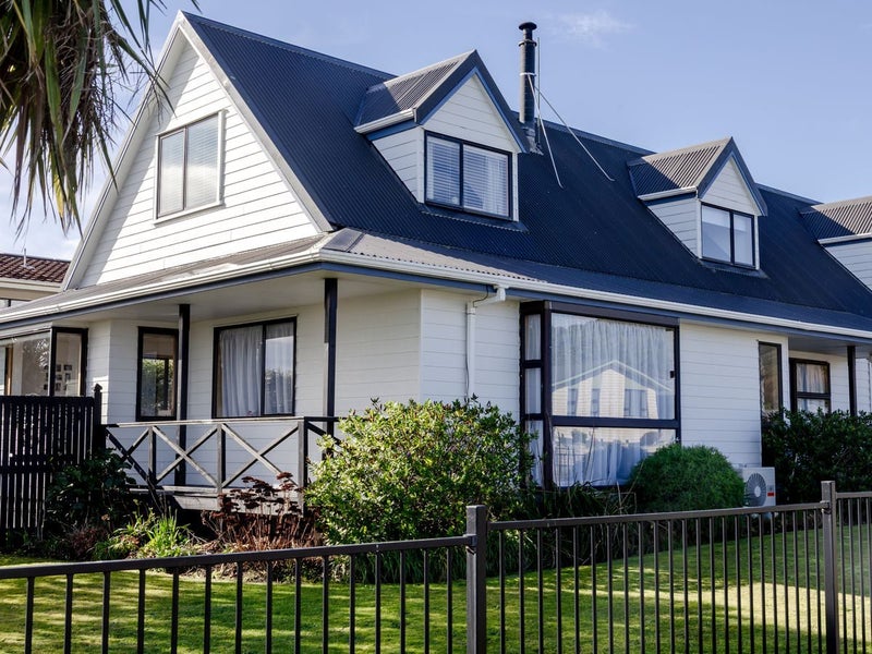 1 Felix Campbell Street, Greymouth, Greymouth - Carousel 1