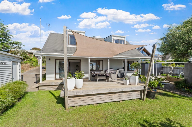 52B Tiri Road, Manly, Whangaparaoa - Carousel 1