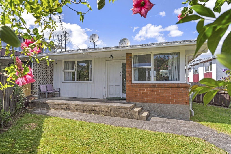 1/17 Peek Street, Ellerslie, Auckland - Carousel 1