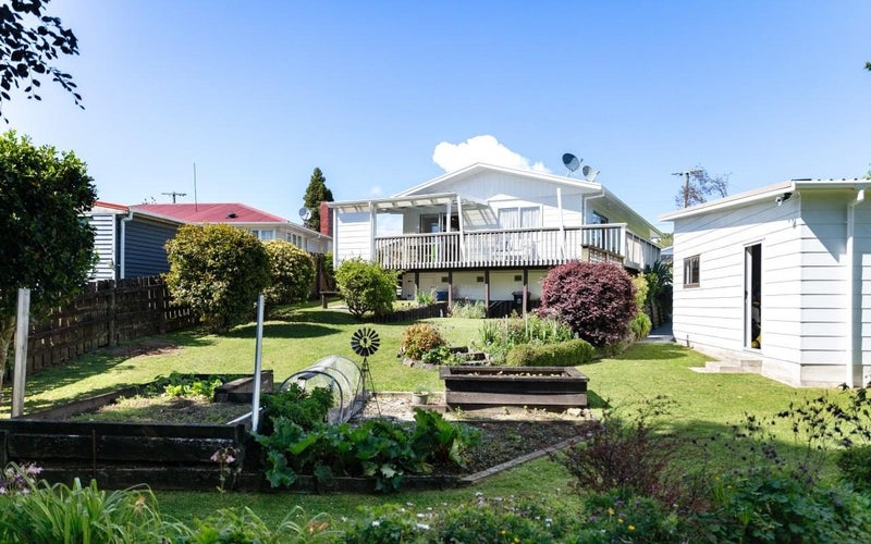 0 Russell Street, Stepneyville, Nelson - Carousel 8