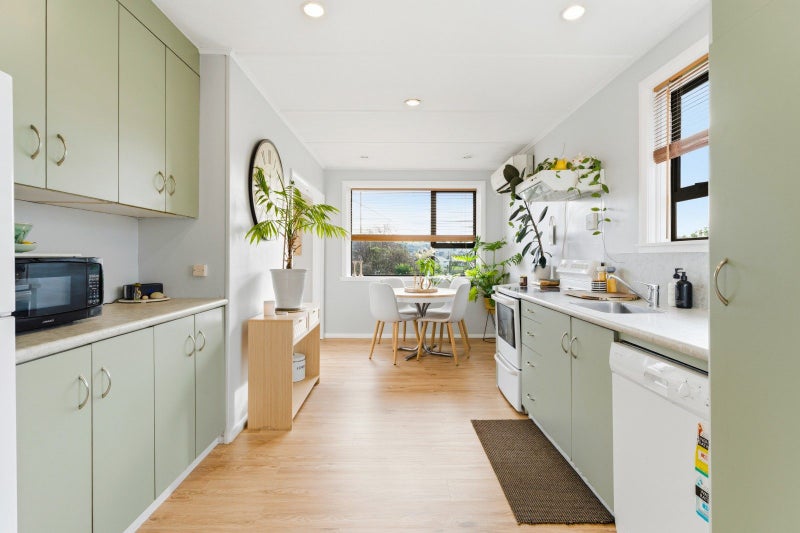 156 Middleton Road, Corstorphine, Dunedin - Carousel 1