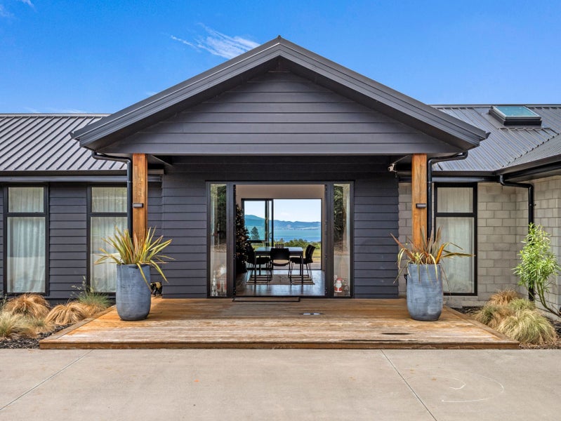 55 Todd Duncan Drive, Hamurana, Hamurana - Carousel 1