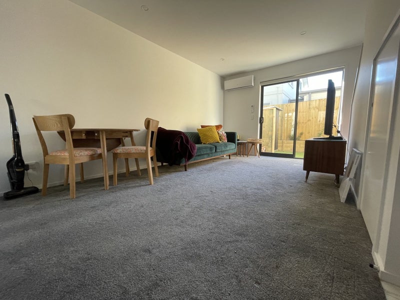 6/16 Nova Place, Christchurch Central, Christchurch - Carousel 2