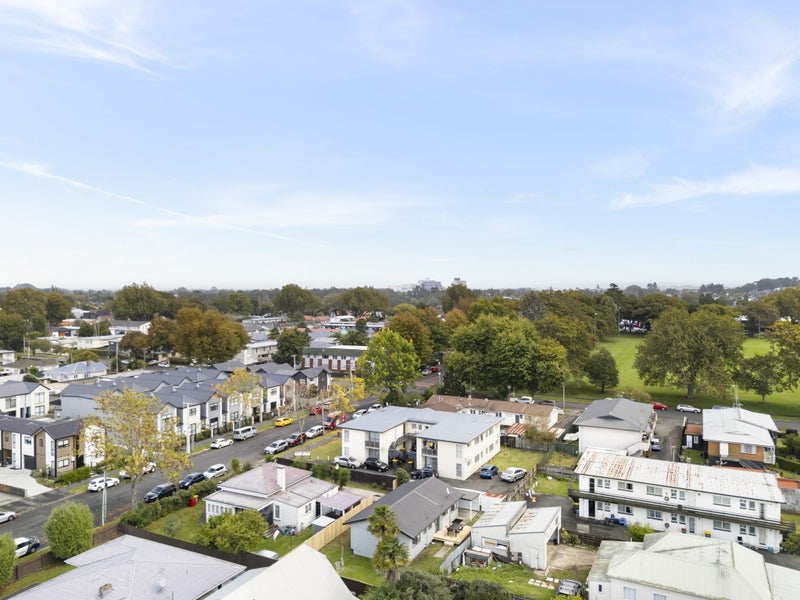 27A Wellington Street, Hamilton East, Hamilton, Waikato - Carousel 16