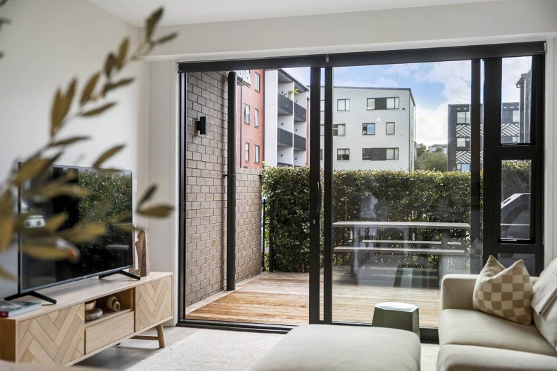 204/2B Matatiki Street, Northcote, Auckland - Carousel 2