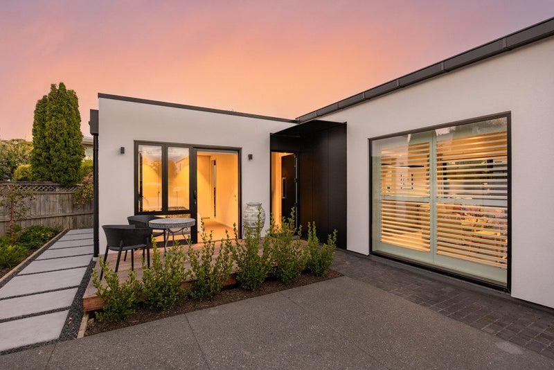 2A Church Lane, Merivale, Christchurch - Carousel 15