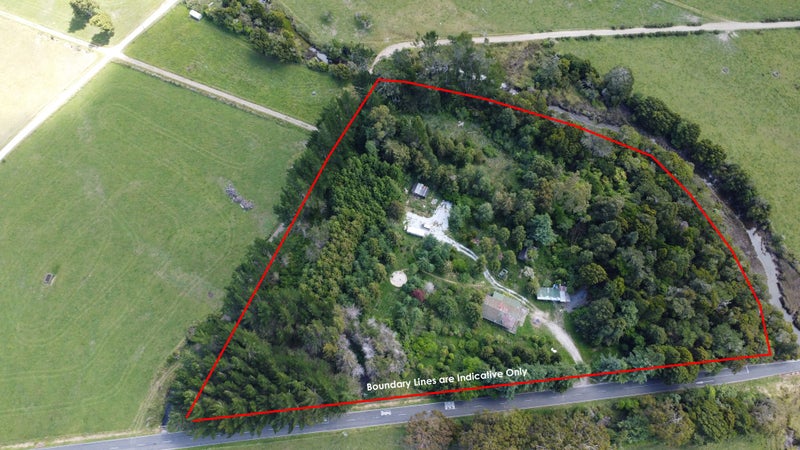 297 Collingwood-Puponga Main Road, Collingwood - Carousel 2