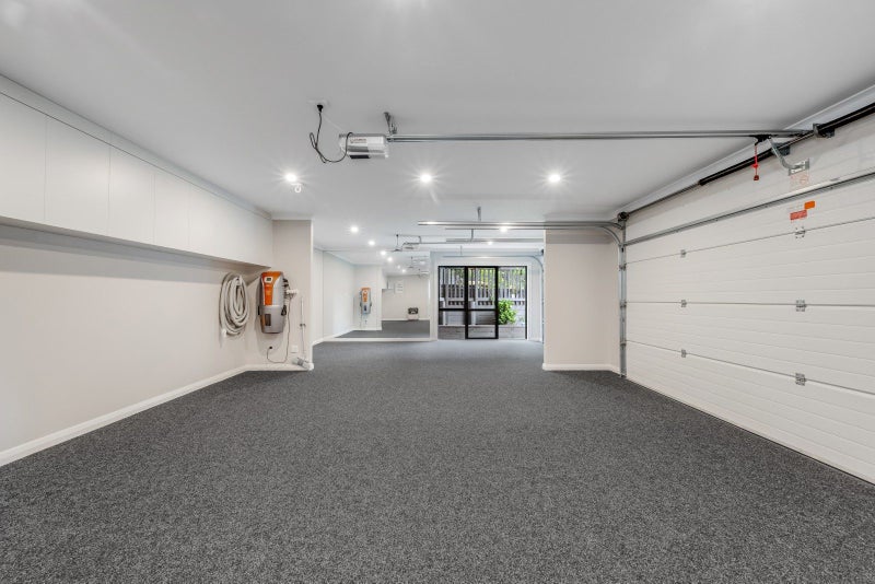 45 Armstrong  Farm Drive, East Tamaki Heights, Manukau City, Auckland - Carousel 50