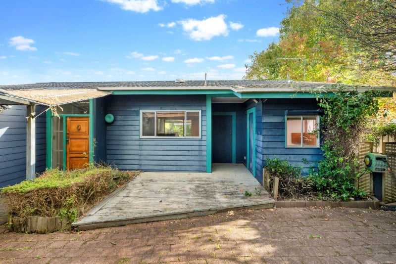 11 Geoffrey Road, Torbay, Auckland - Carousel 1