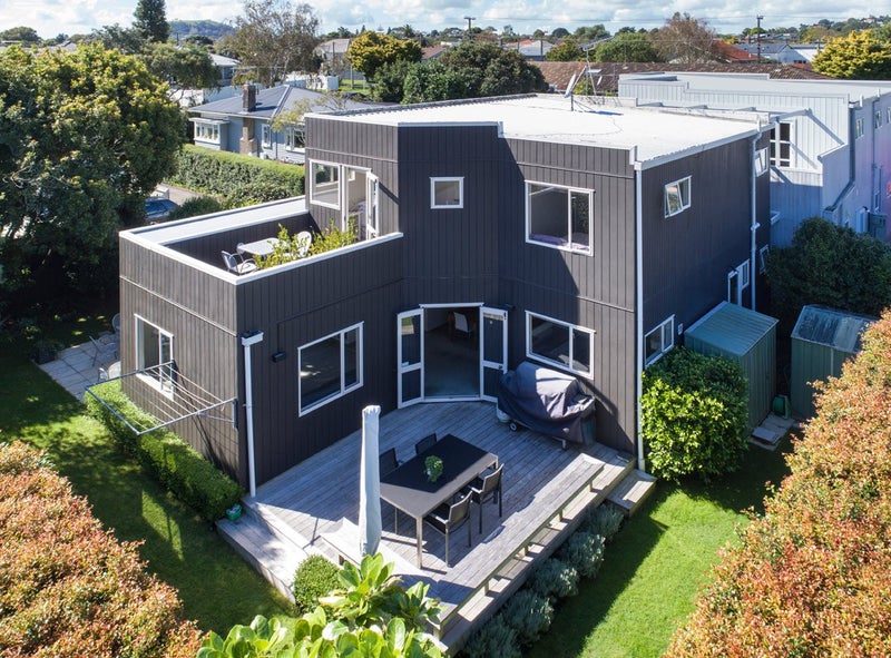 24A Foch Avenue, Mount Roskill, Auckland - Carousel 1