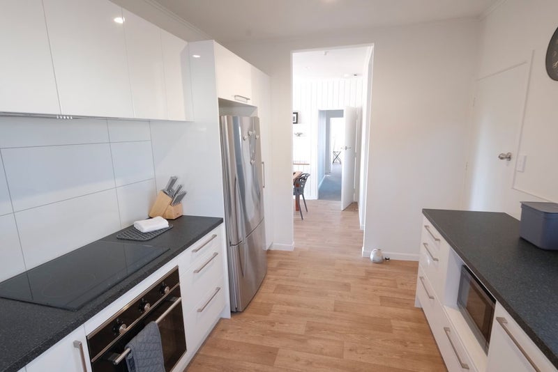 248 Fox Street, Hamilton East, Hamilton - Carousel 2