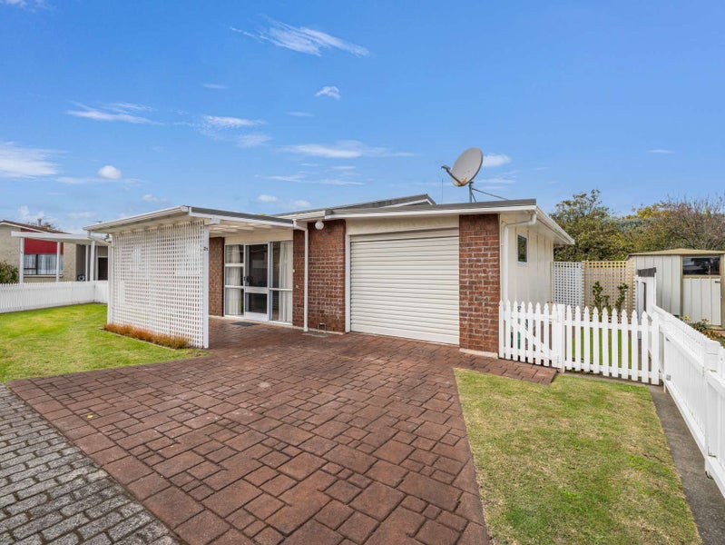 2C Kings Avenue, Gonville, Whanganui - Carousel 28