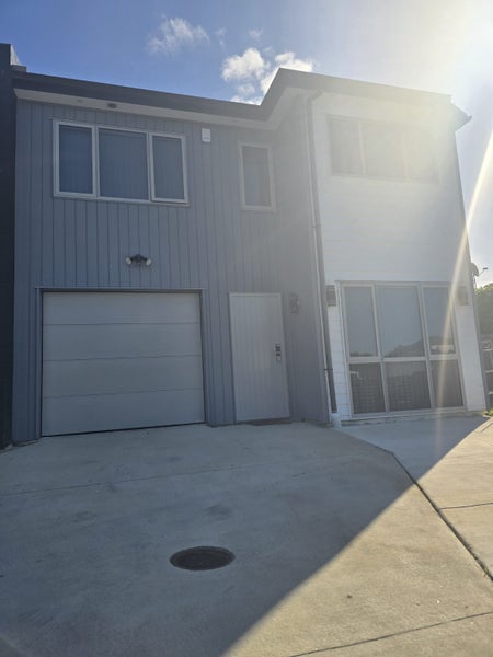 73 Marendellas Drive, Bucklands Beach, Auckland - Carousel 1