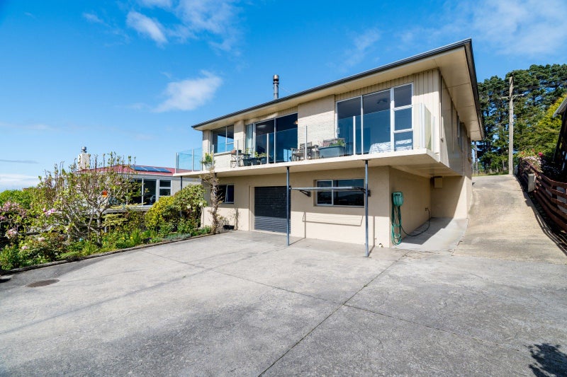 59 Isadore Road, Saint Clair, Dunedin - Carousel 1