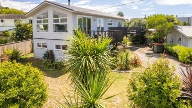 3 Tait Street, Ruby Bay, Mapua - Carousel 1