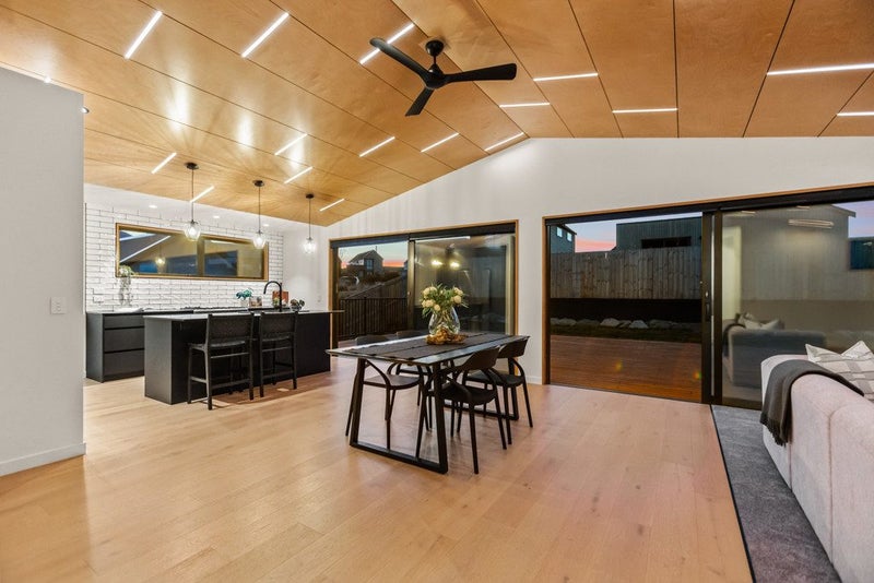 41 Mount Linton Avenue, Wanaka - Carousel 2