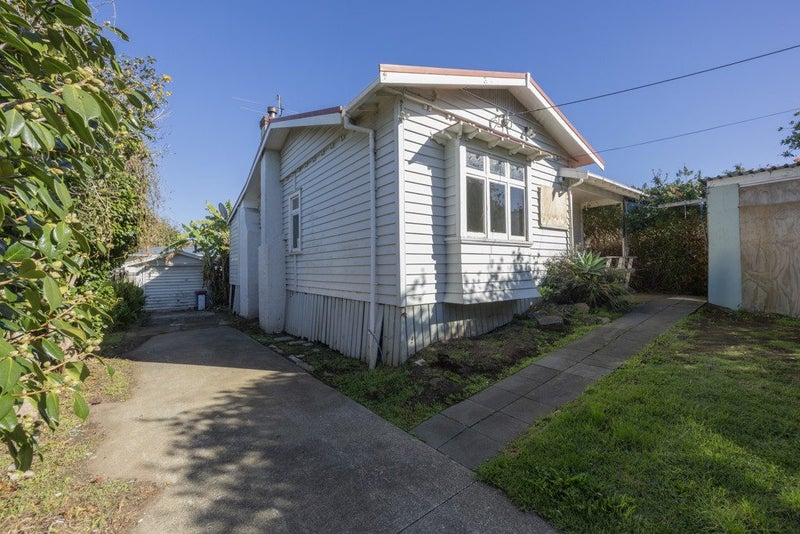 6 Curzon Street, Onehunga, Auckland - Carousel 2