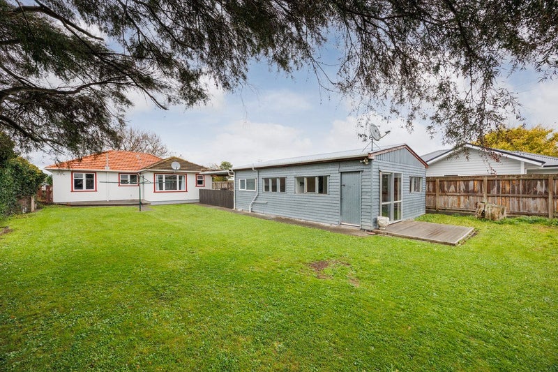 16 Lancaster Street, Highbury, Palmerston North - Carousel 2