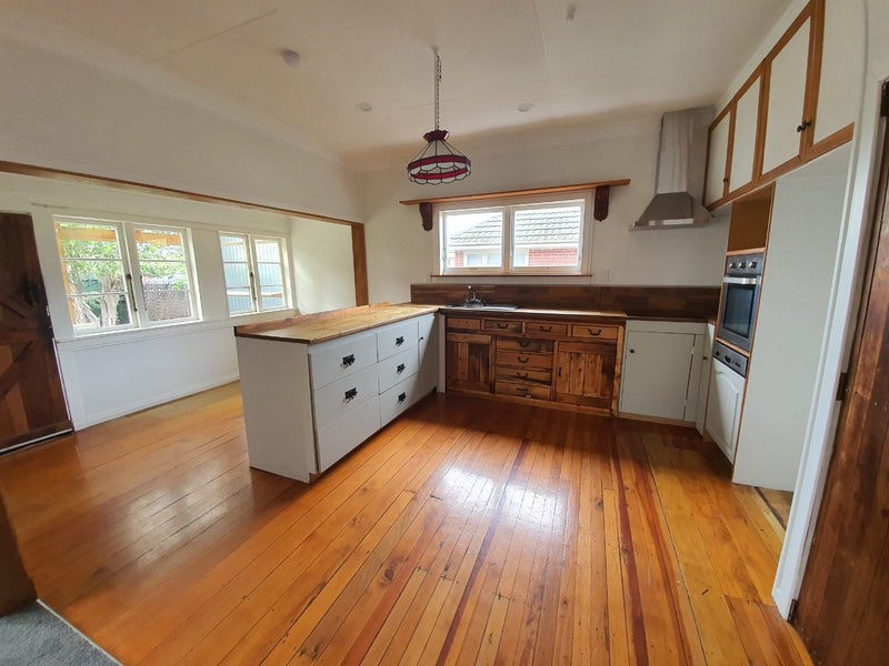 110 Muller Road, Blenheim - Carousel 2
