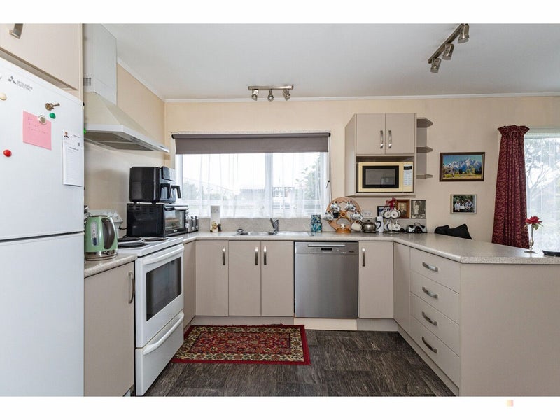 155 Talbot Street, Geraldine - Carousel 2