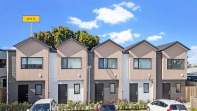 7/12 Arney Road, Ranui, Auckland - Carousel 1