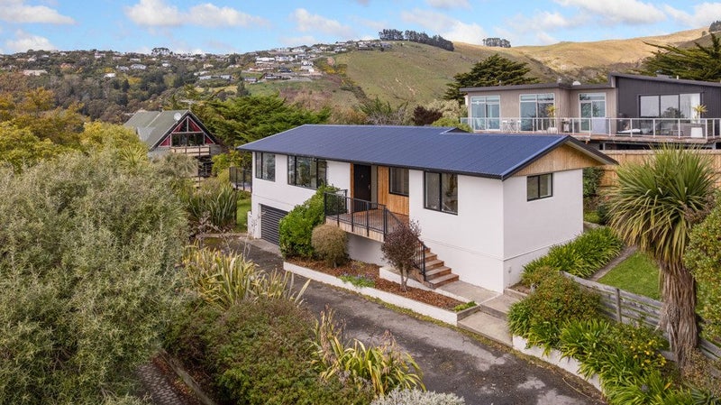 49 Moncks Spur Road, Redcliffs, Christchurch - Carousel 1