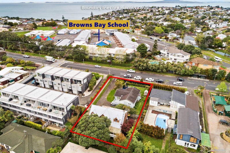 1/51 Browns Bay Road, Browns Bay, Auckland - Carousel 2