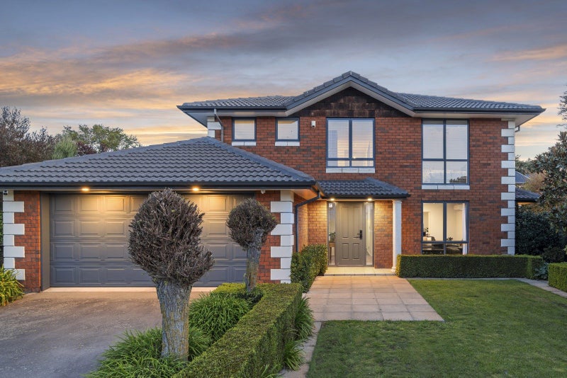 12 Parkham Drive, Burnside, Christchurch - Carousel 1