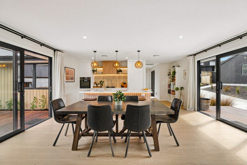 36 Friesian Close, Jacks Point, Queenstown - Carousel 2