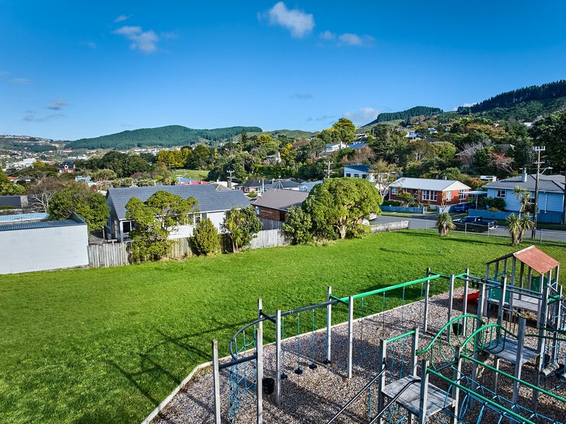 38A Victory Crescent, Tawa, Wellington - Carousel 19