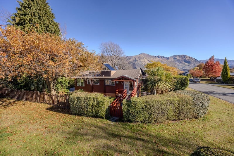 43 Hunter Crescent, Wanaka - Carousel 2