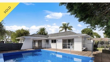 2 Pettit Place, Manukau, Auckland - Carousel 1