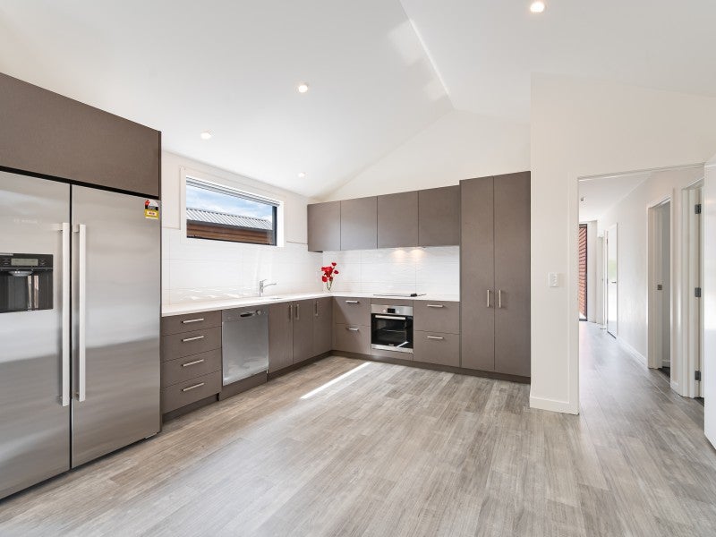 60 Red Cottage Drive, Lake Hayes, Queenstown - Carousel 2