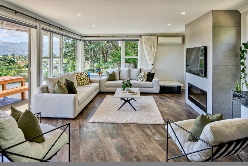 71 Wyndrum Avenue, Waterloo, Lower Hutt - Carousel 2