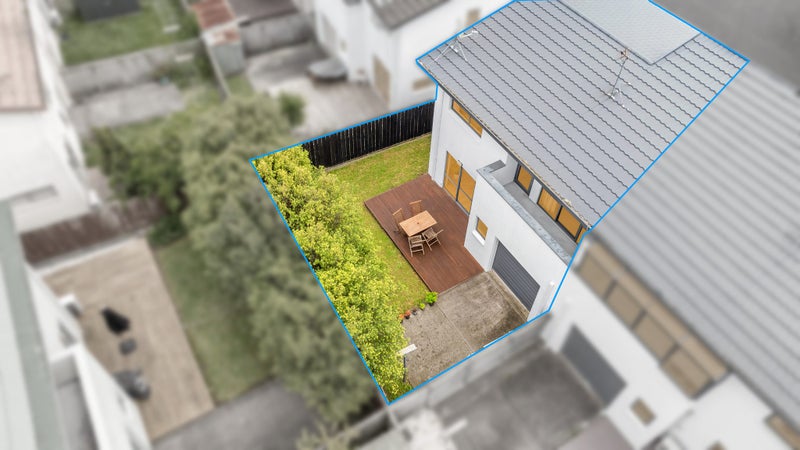 9 Butia Avenue, Henderson, Auckland - Carousel 2