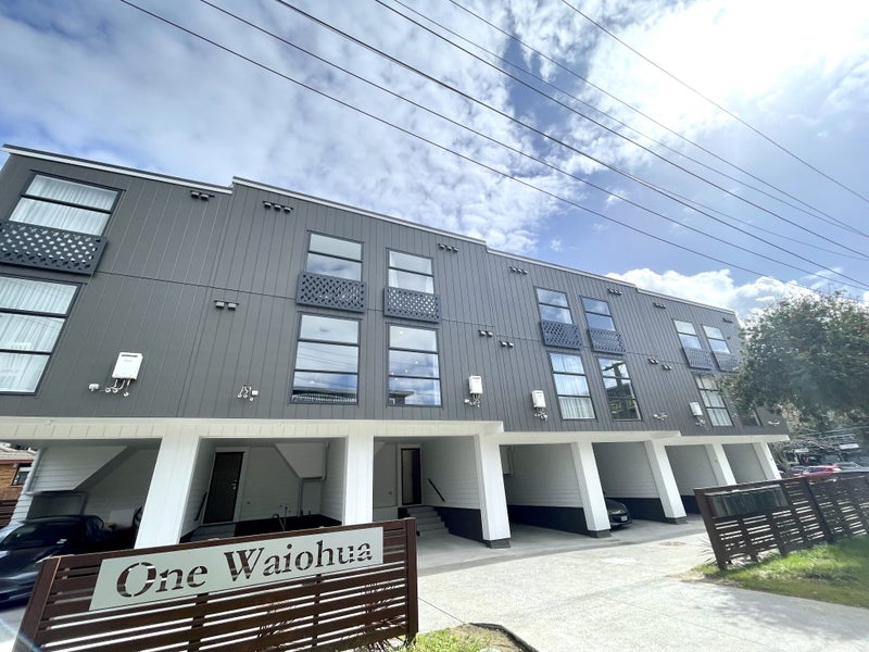 6/1 Waiohua Road, Ellerslie, Auckland - Carousel 1