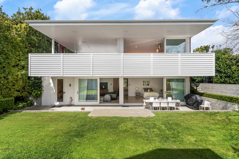 215 Jervois Road, Herne Bay, Auckland - Carousel 1