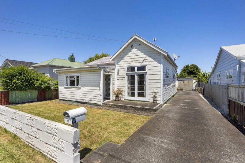 55 Pitt Street, Whanganui, Whanganui - Carousel 1