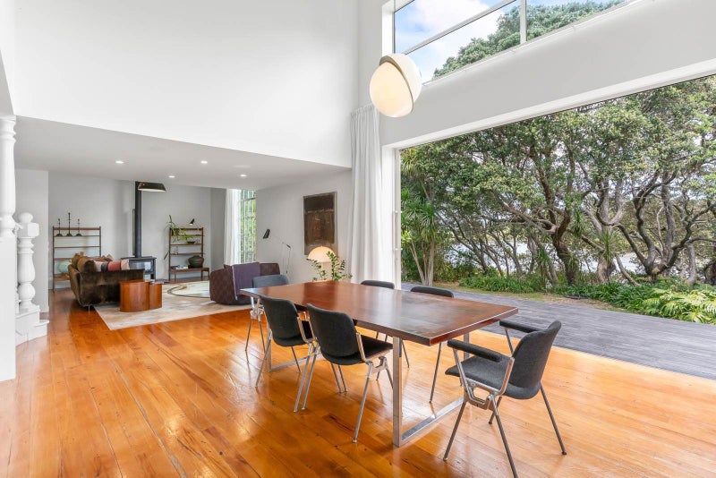 16A Renata Crescent, Te Atatu Peninsula, Auckland - Carousel 2