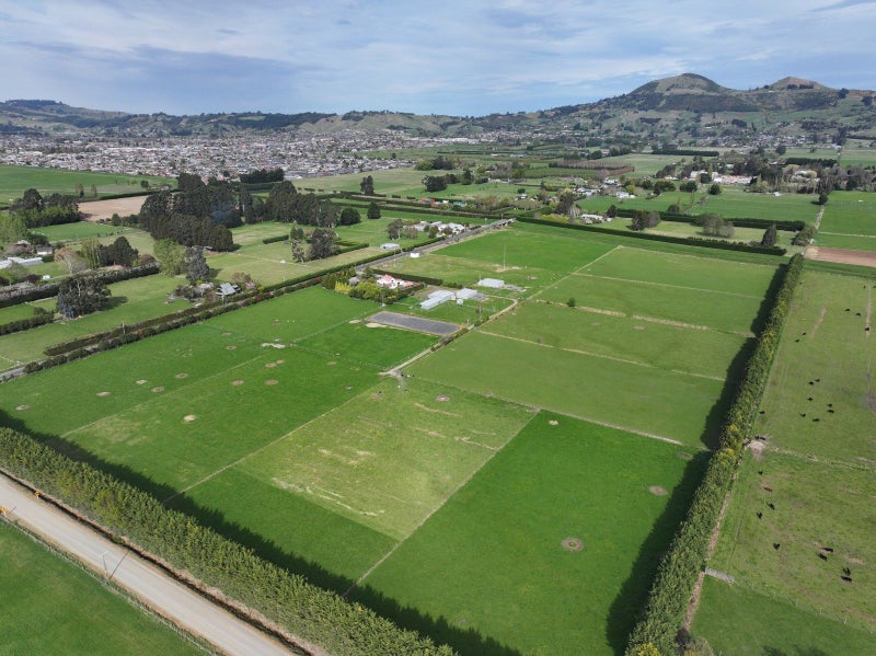 255 Riccarton Road West, Mosgiel - Carousel 28