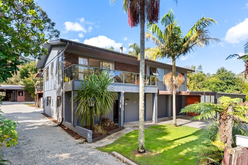 212 Valley Road, Mangapapa, Gisborne - Carousel 1