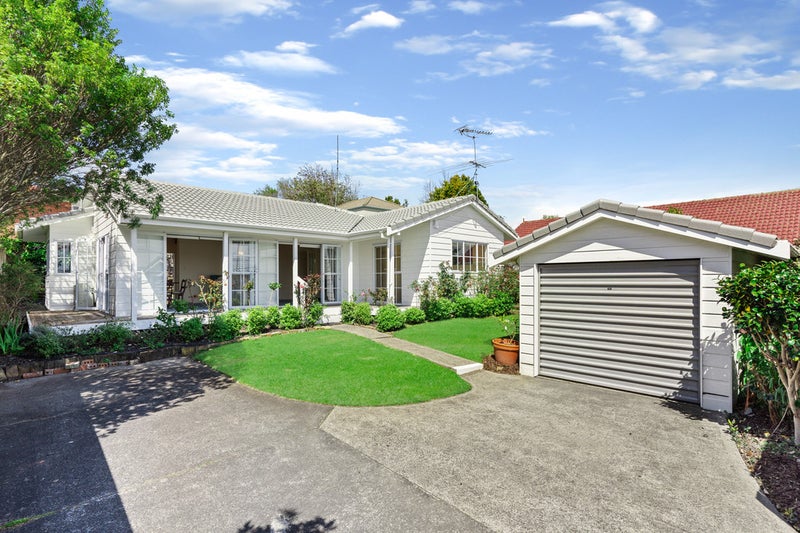 Property Valuation for 2/25 College Road, Northcote, Auckland Trade