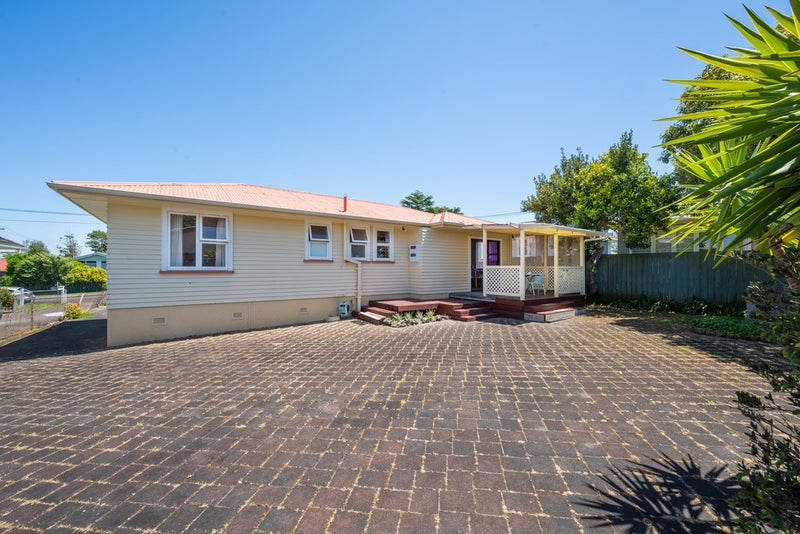 4 Eddowes Street, Manurewa, Auckland - Carousel 14