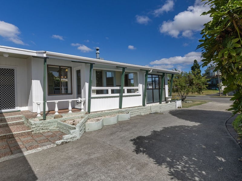4 Glen Street, Levin, Levin - Carousel 25