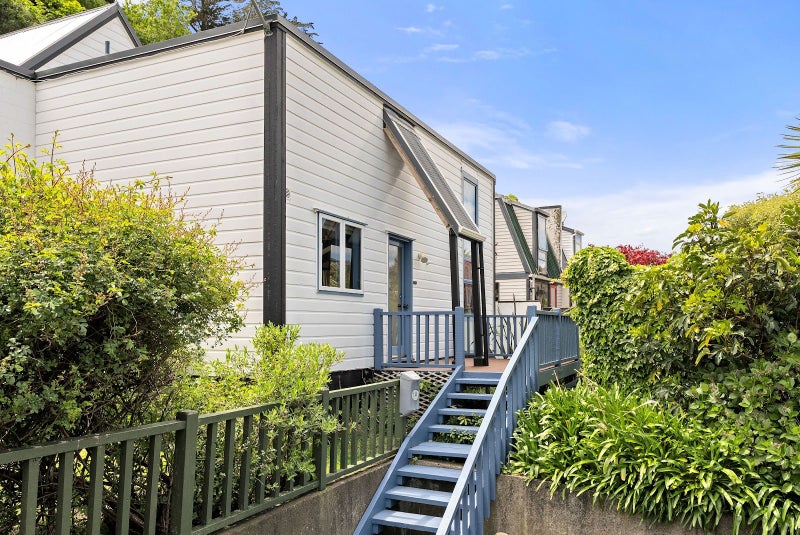 1/40 Ranelagh Street, Karori, Wellington - Carousel 2