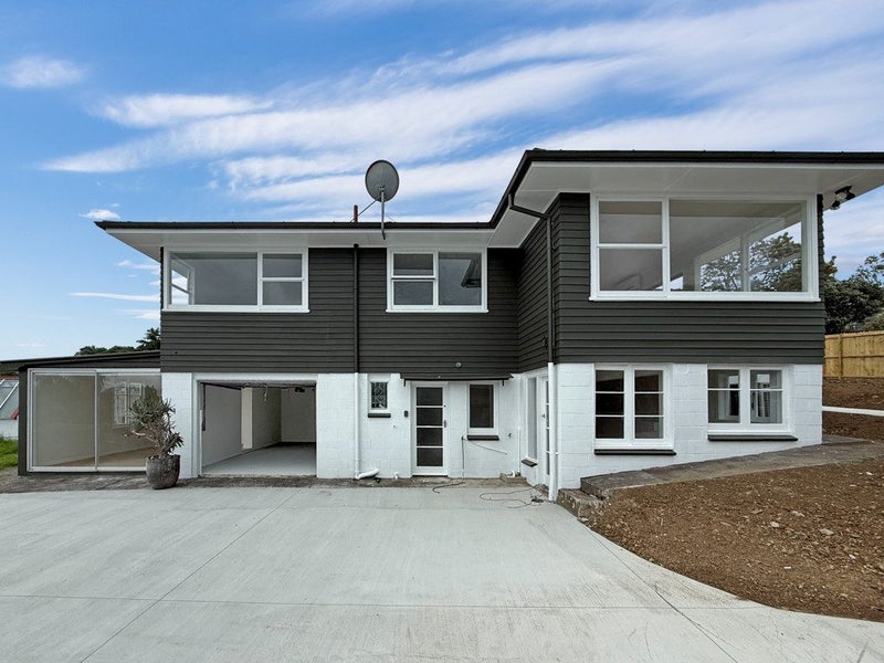 63 Advene Road, Cockle Bay, Auckland - Carousel 1