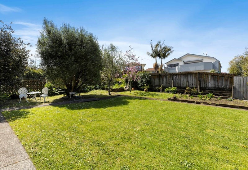 13 Ramillies Place, Glenfield, Auckland - Carousel 25