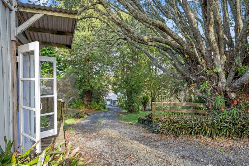 1212 Pohuehue Road, Warkworth - Carousel 50