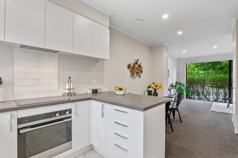 6/89 Hobsonville Point Road, Hobsonville, Auckland - Carousel 2